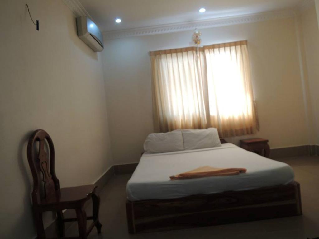 Shang Hai Guesthouse Battambang Værelse billede