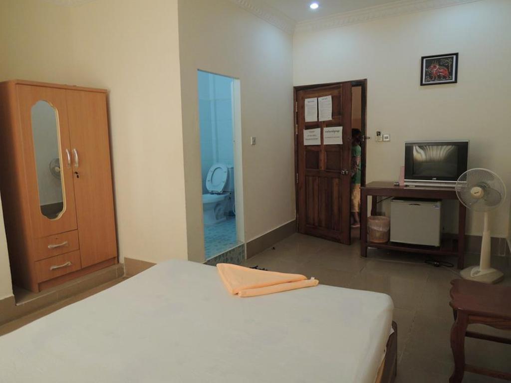 Shang Hai Guesthouse Battambang Værelse billede
