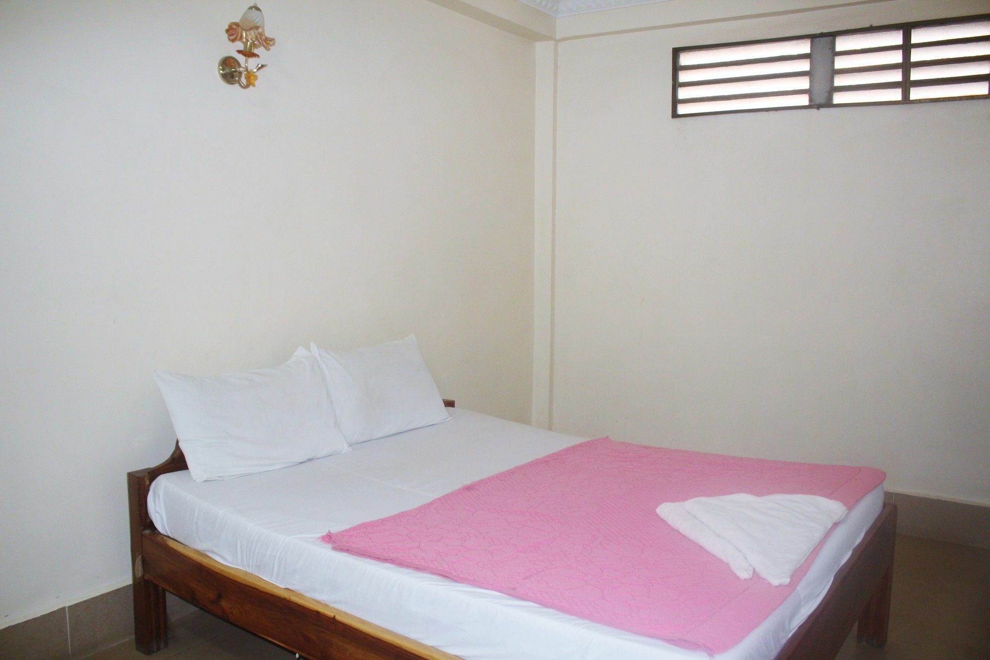Shang Hai Guesthouse Battambang Eksteriør billede