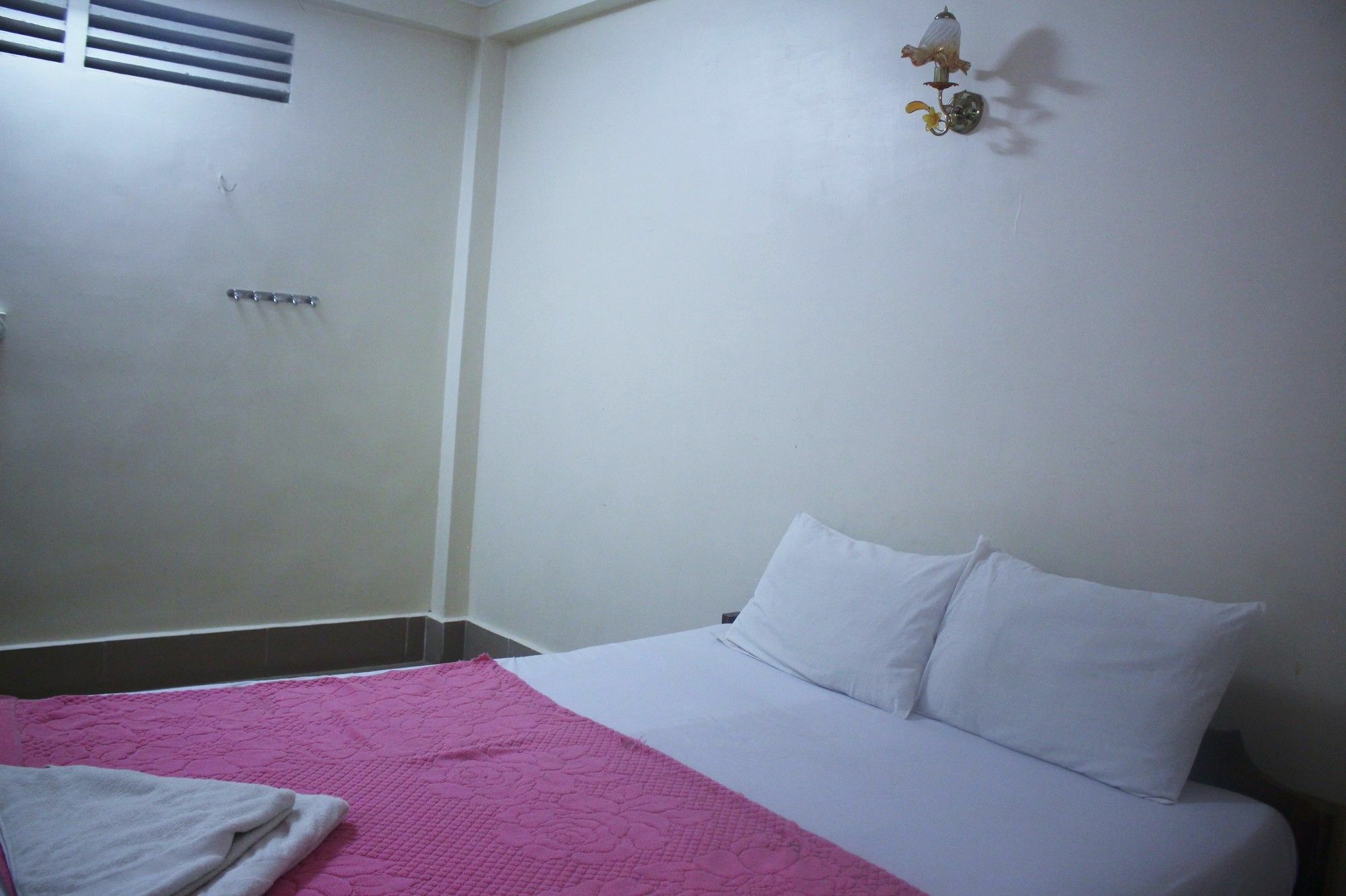 Shang Hai Guesthouse Battambang Eksteriør billede