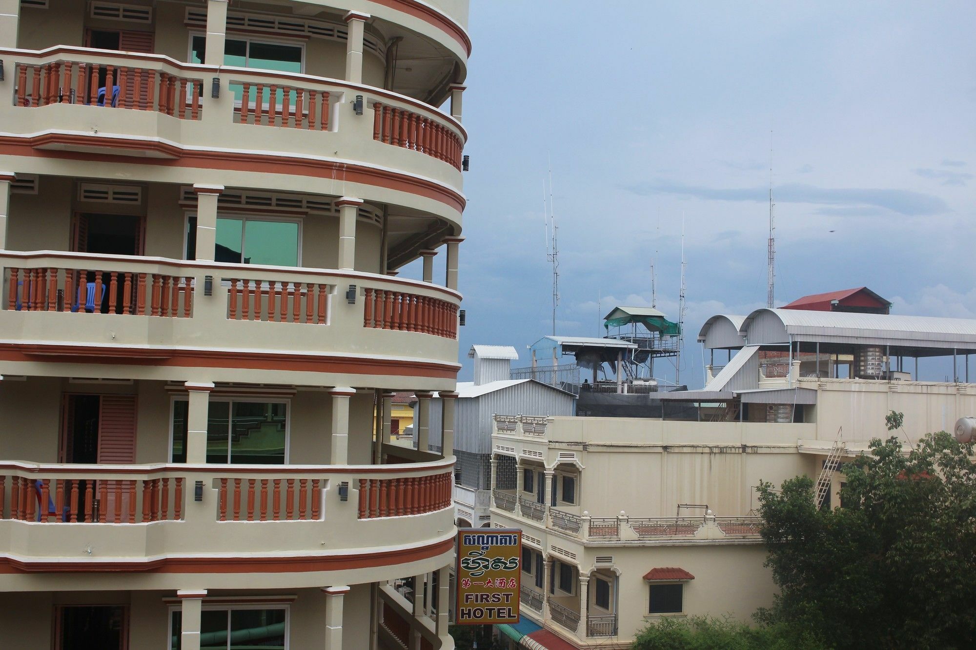 Shang Hai Guesthouse Battambang Eksteriør billede