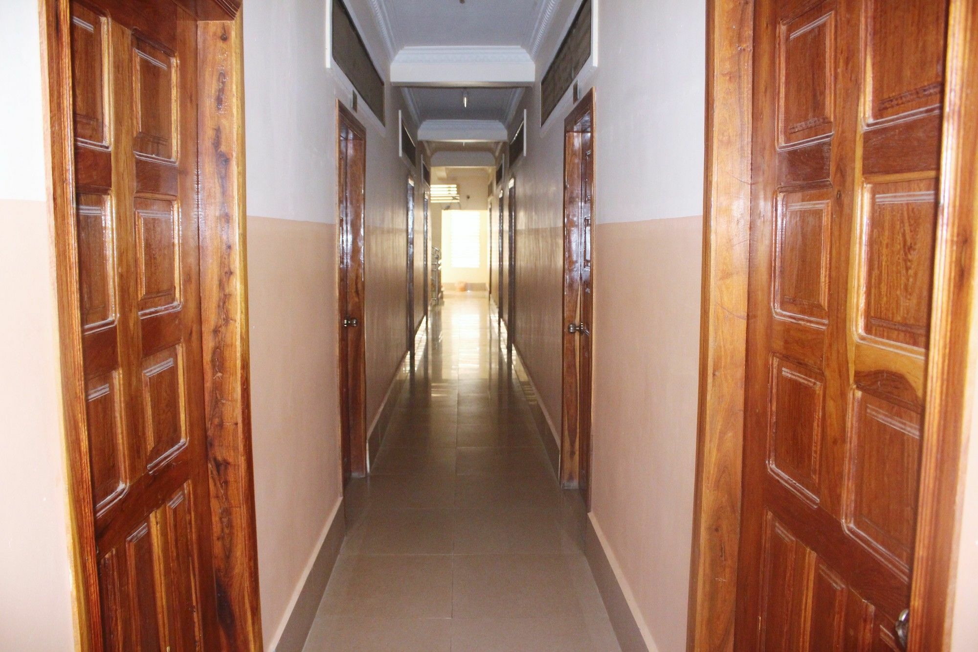 Shang Hai Guesthouse Battambang Eksteriør billede