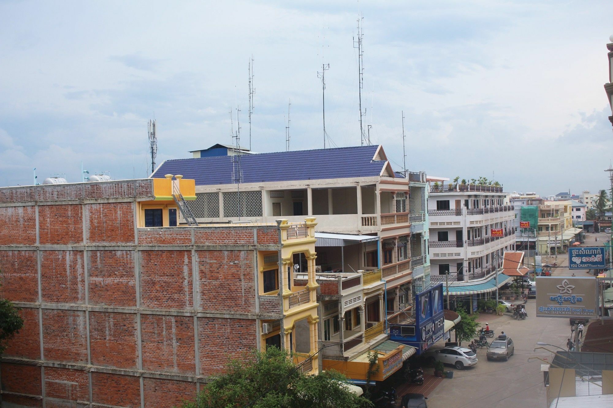 Shang Hai Guesthouse Battambang Eksteriør billede